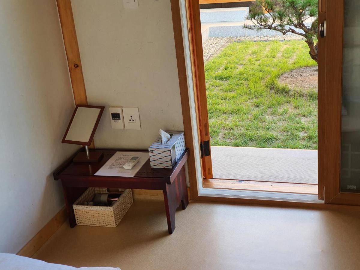 Sieunjae Acomodação com café da manhã Gyeongju Exterior foto
