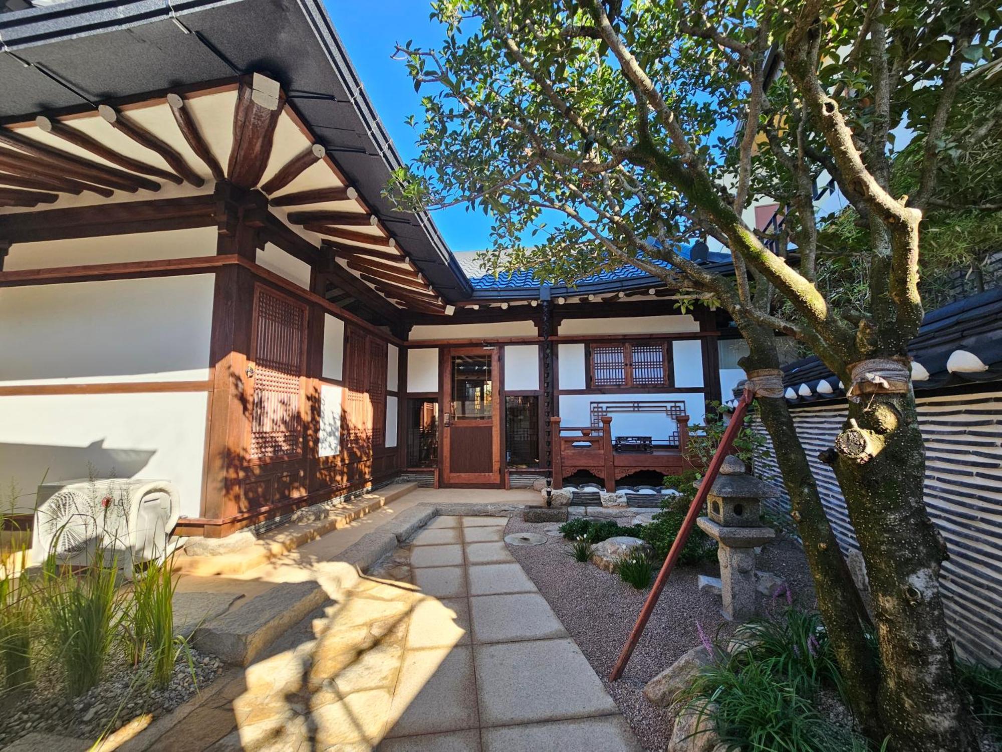 Sieunjae Acomodação com café da manhã Gyeongju Exterior foto