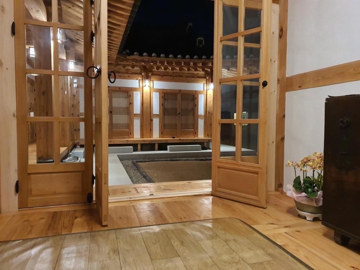 Sieunjae Acomodação com café da manhã Gyeongju Exterior foto