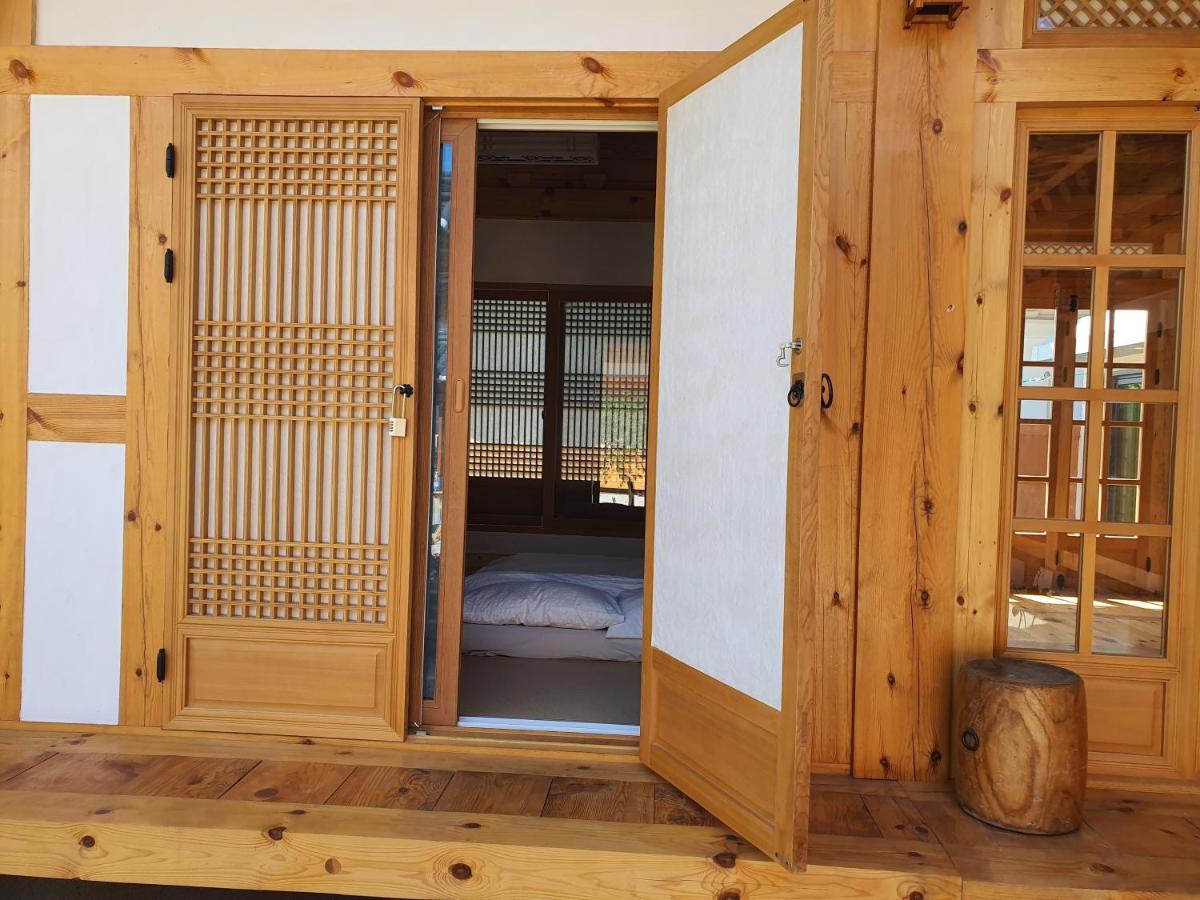 Sieunjae Acomodação com café da manhã Gyeongju Exterior foto